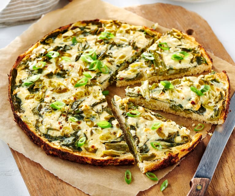 Blumenkohl-Quiche mit Spargel und Spinat