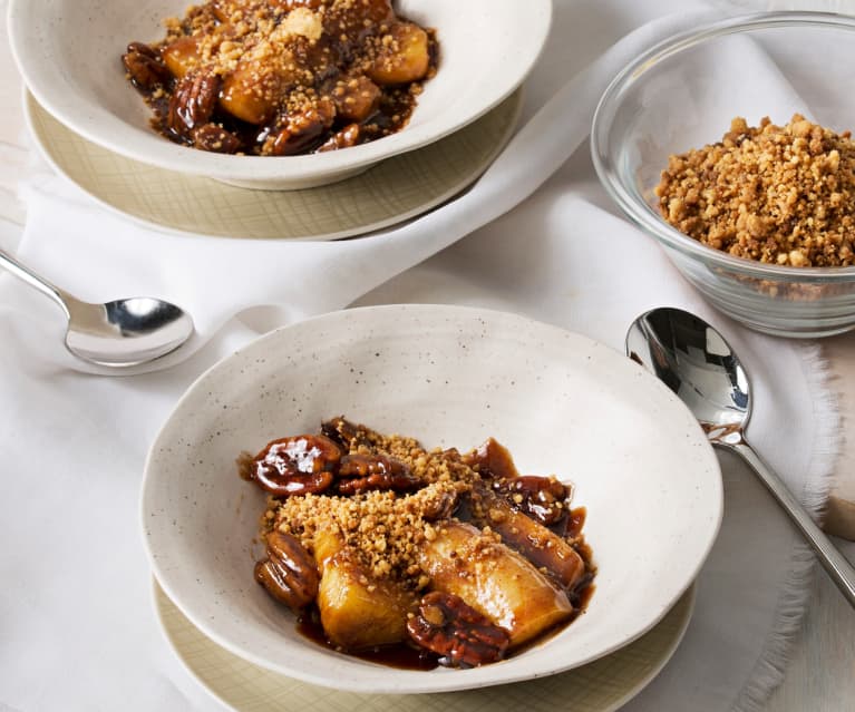 Plátanos al estilo Foster con crumble (Hestan Cue™)