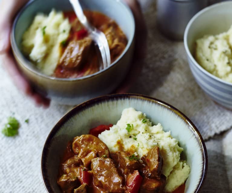 Rindfleischragout auf Selleriepüree