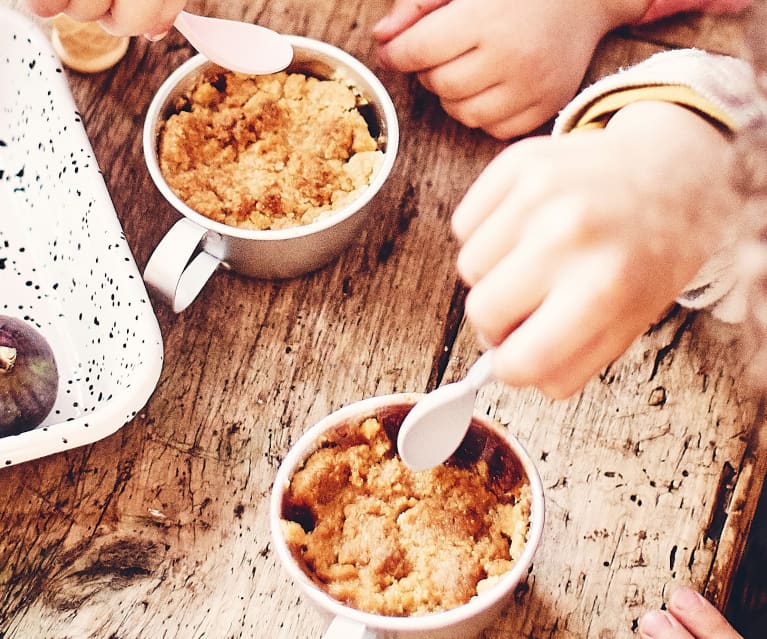 Crumble de figues à la noisette