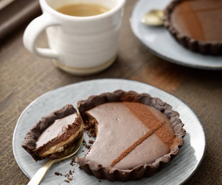 Chocolate Salted Caramel Tarts - Sugar Apron