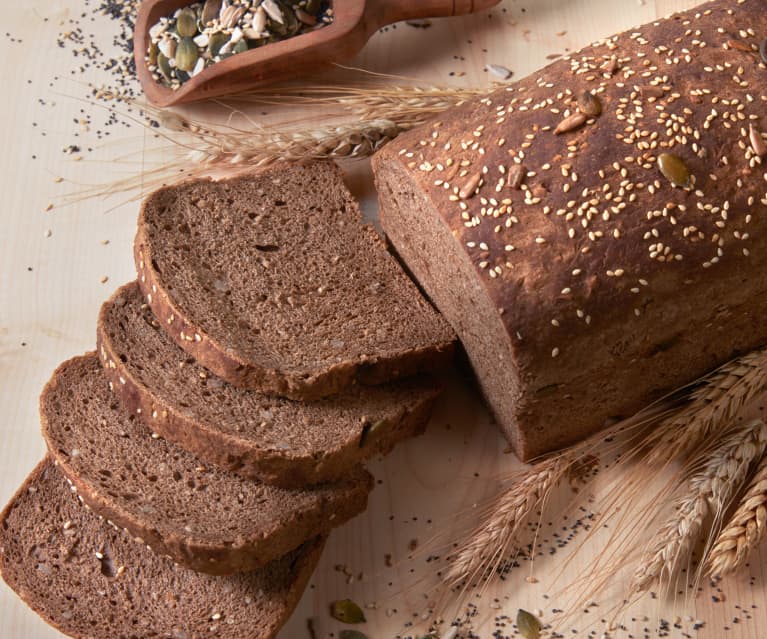 Pane ai cereali con i semi