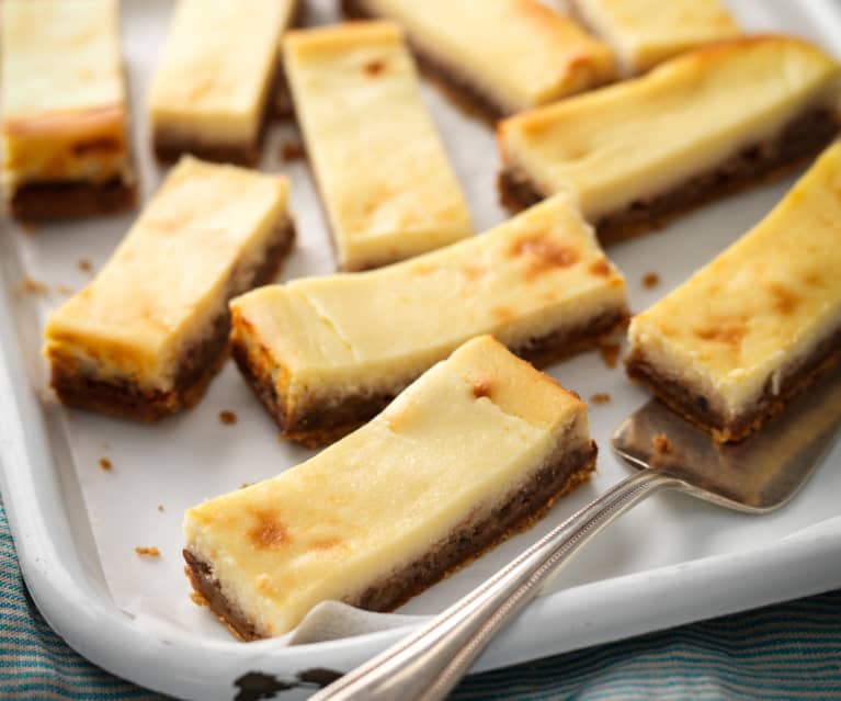 Pecan Pie Cheesecake Bars