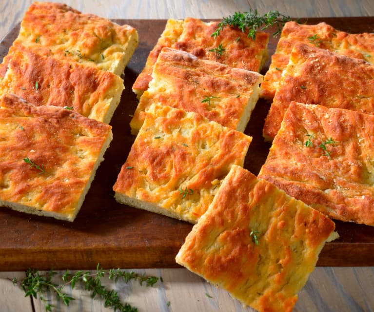 Focaccia al profumo di timo