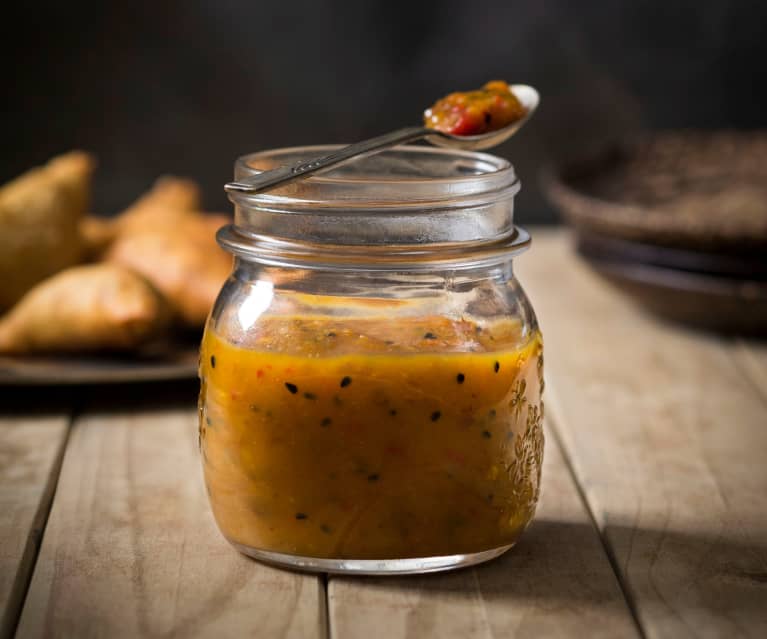 Mango, ginger and chilli chutney