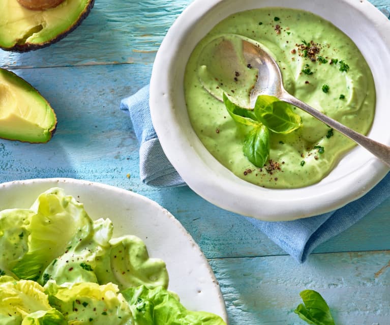 Avocado-Basilikum-Salatdressing