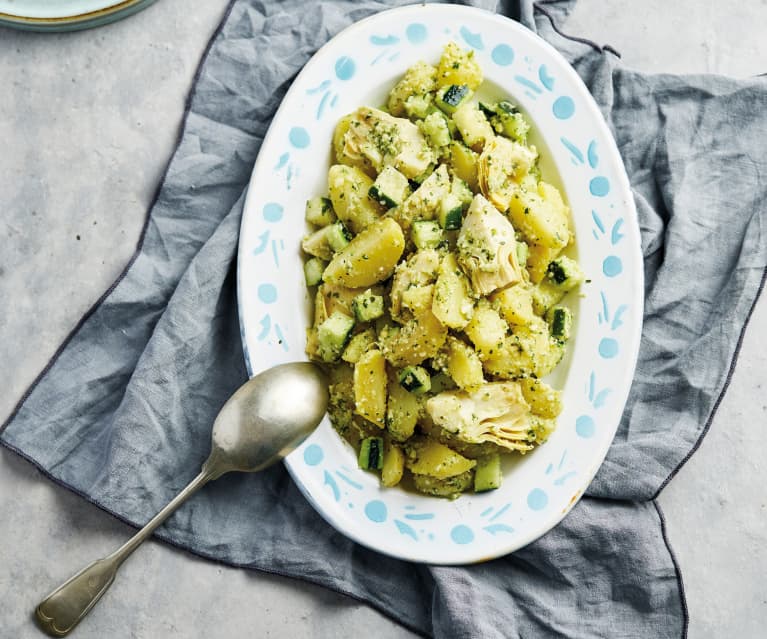 Salada de batata com pesto