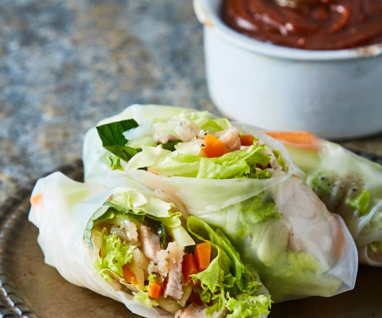 Prepara esta RECETA de rollitos vietnamitas con papel de arroz