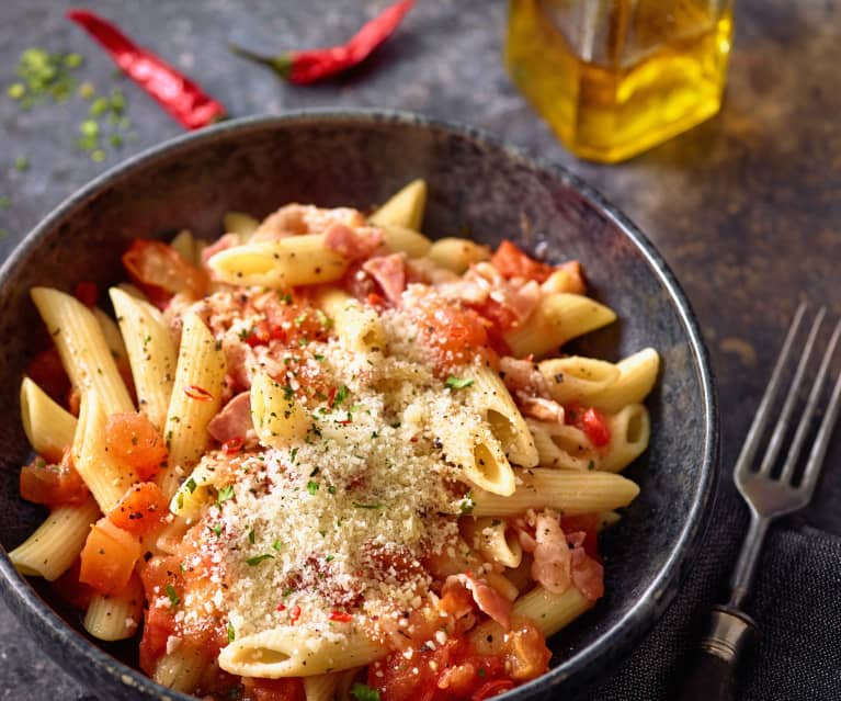 Pasta all´arrabiata - Cookidoo® – het officiële Thermomix®-receptenplatform