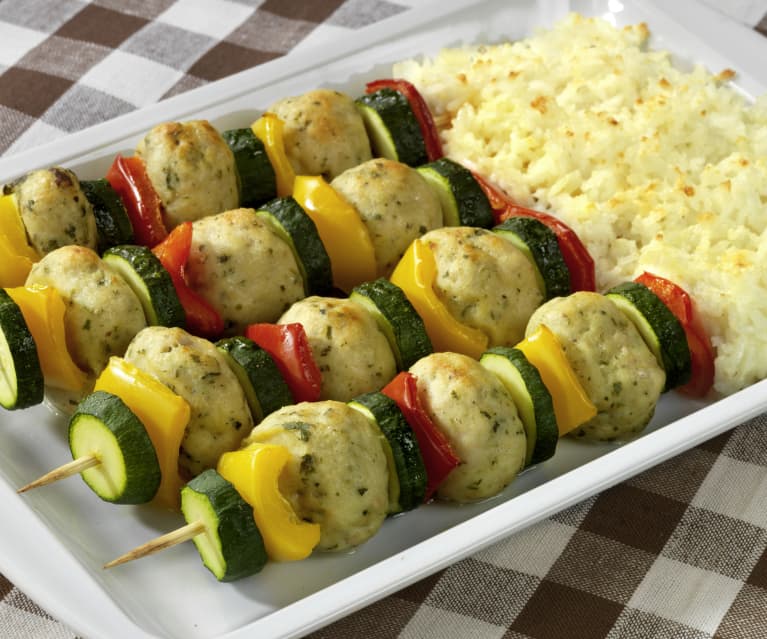 Chicken ball kebabs with rice 