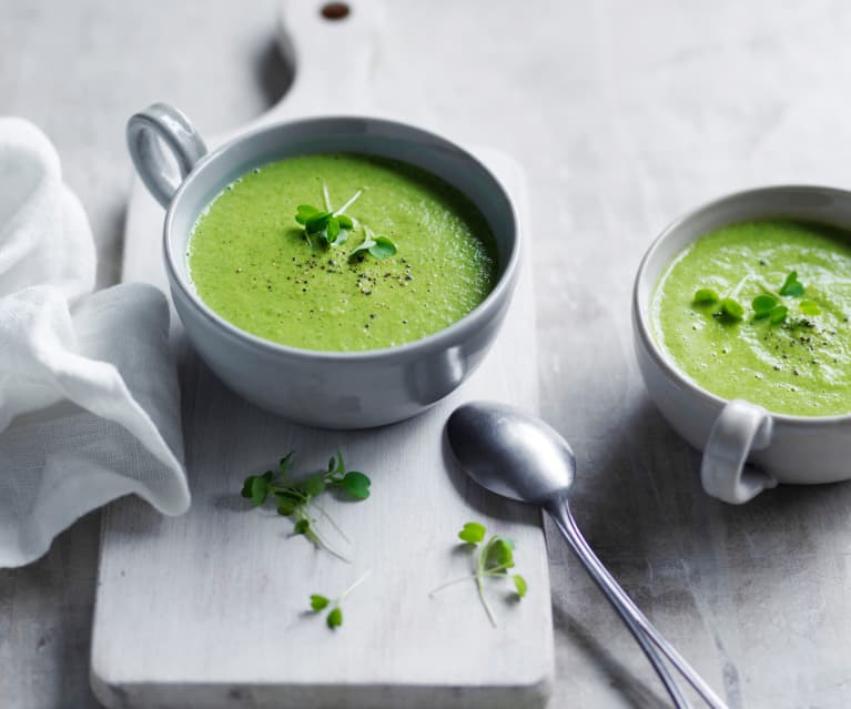 Broccoli almond soup