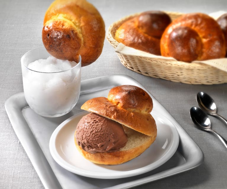 Brioche col tuppo