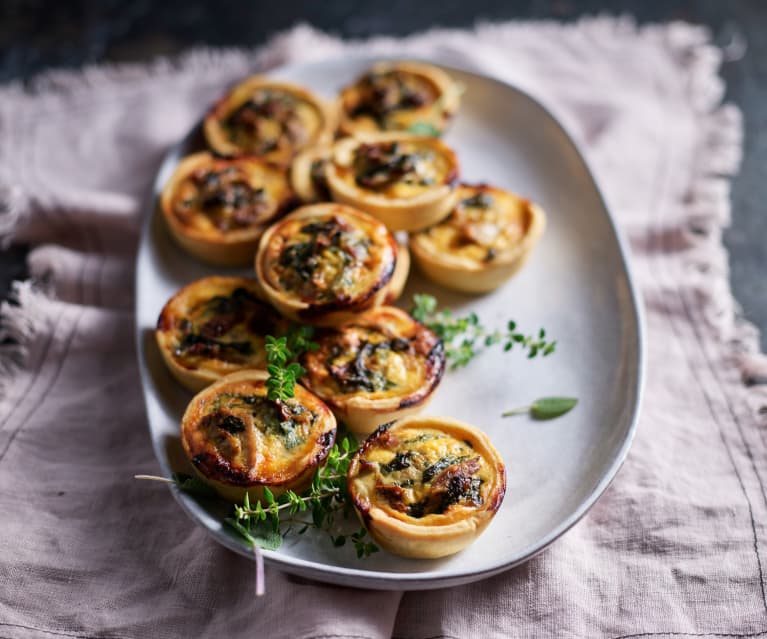 Mini quiche con anatra confit - Cookidoo® – the official Thermomix® recipe  platform