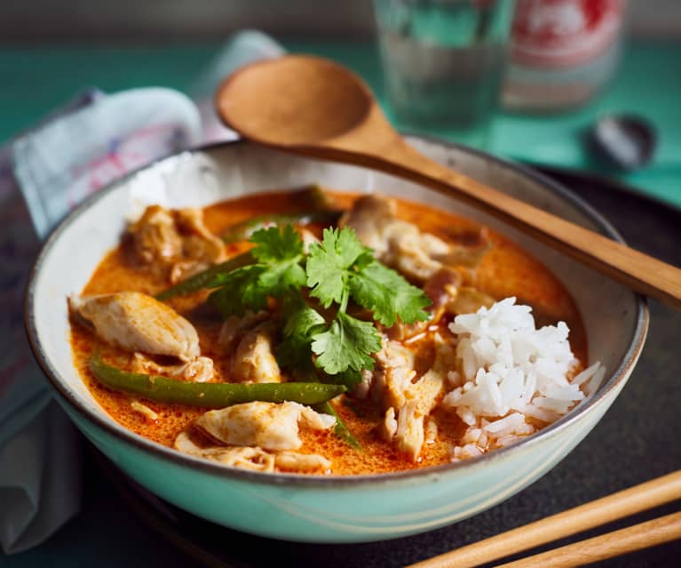Curry-Hähnchen (红咖喱鸡)