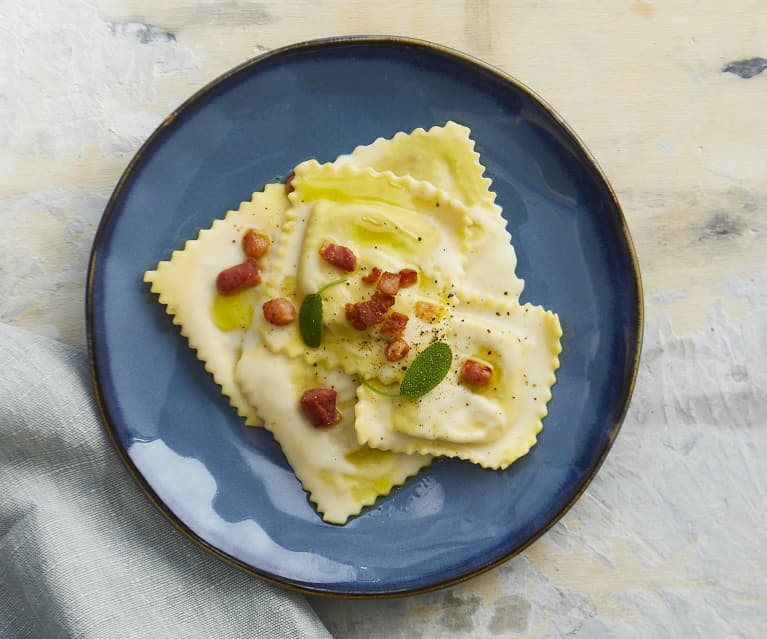 Ravioli alla carbonara