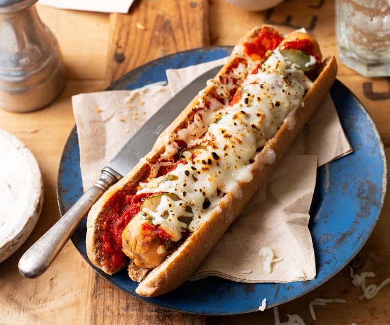 Hot dog con salchicha de pollo y salsa de tomate - Cookidoo® – la  plataforma de recetas oficial de Thermomix®