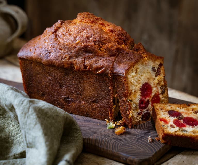 CAKE Aux fruits cuit dans son moule