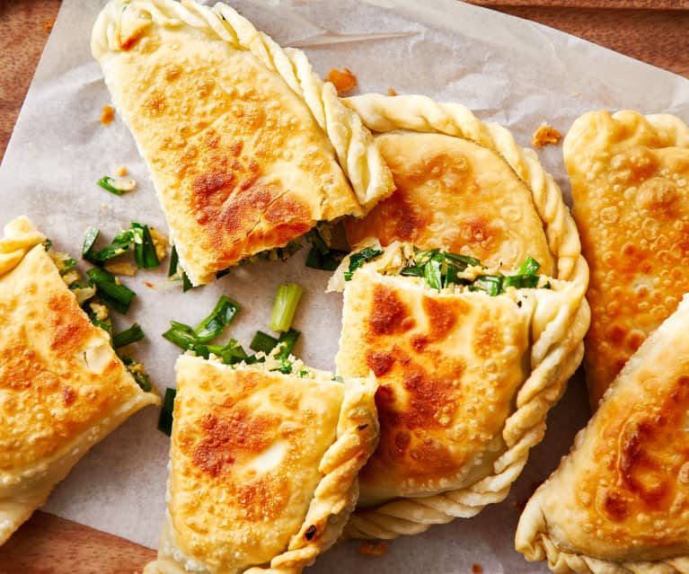 Fried Chives Pockets