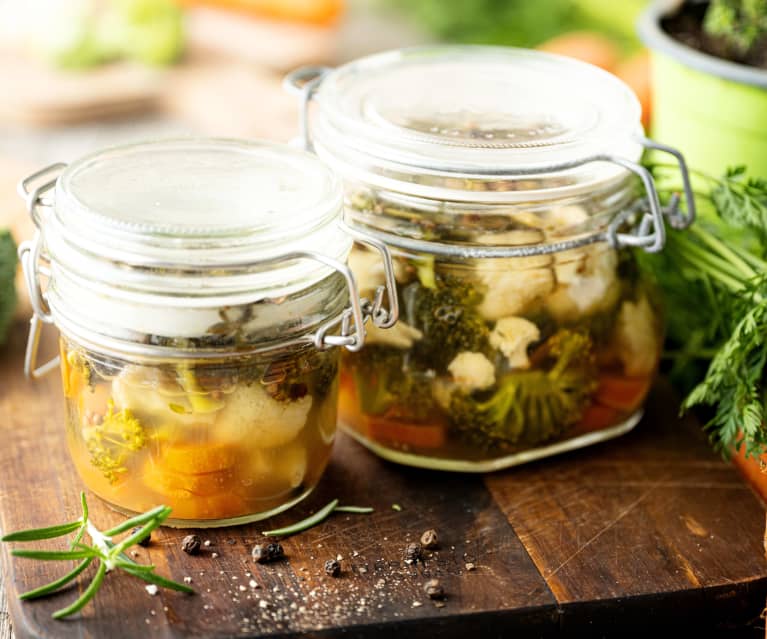 Easy and Quick Vegetable Pickles