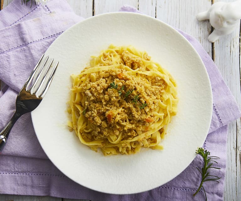 Tagliatelle al ragù di coniglio