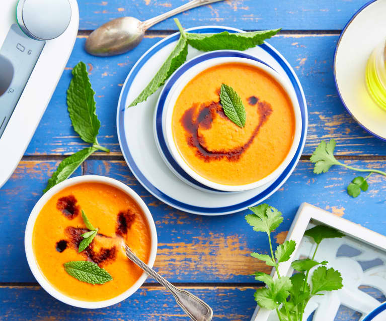 Gazpacho van paprika, koriander en reductie van balsamico