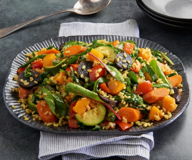 Vollkornreissalat mit Kurkumadressing