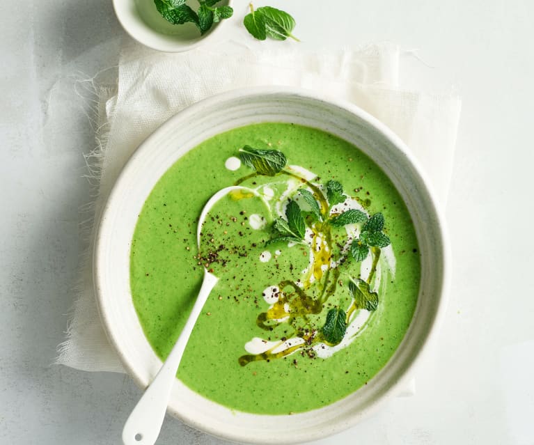 Pea and mint soup