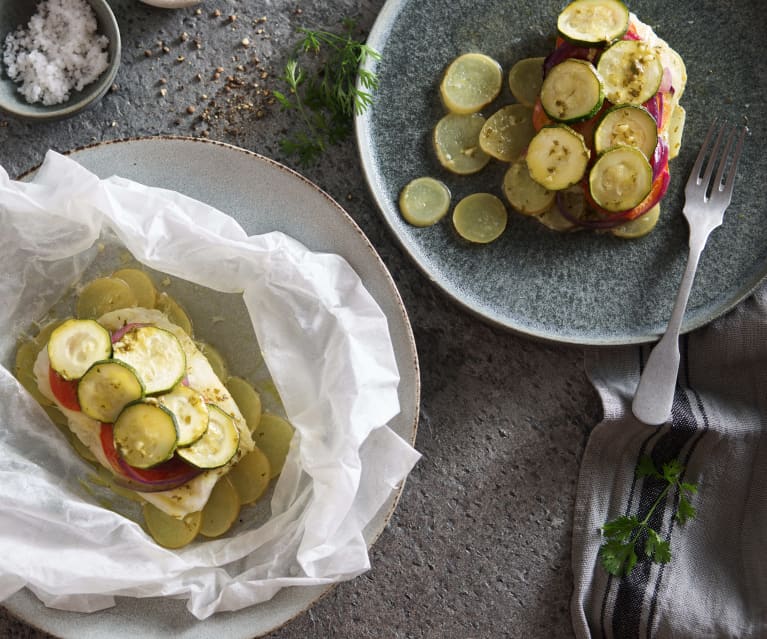 Steamed Hake and Sliced Vegetable Parcels (TM5)