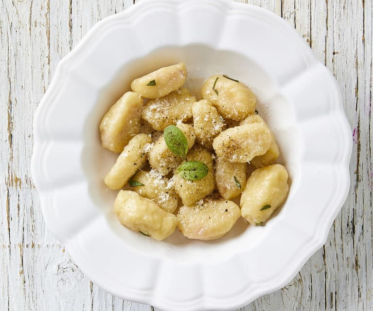 Gnocchi di patate ripieni di speck e Brie