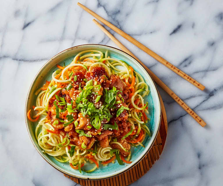 Poulet chinois épicé avec zoodles