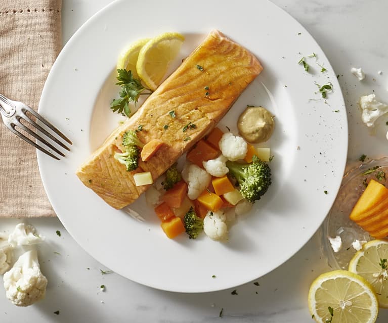 Salmone al curry con verdure invernali