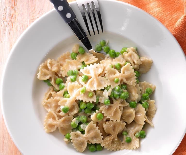 Creamy Pasta with Peas