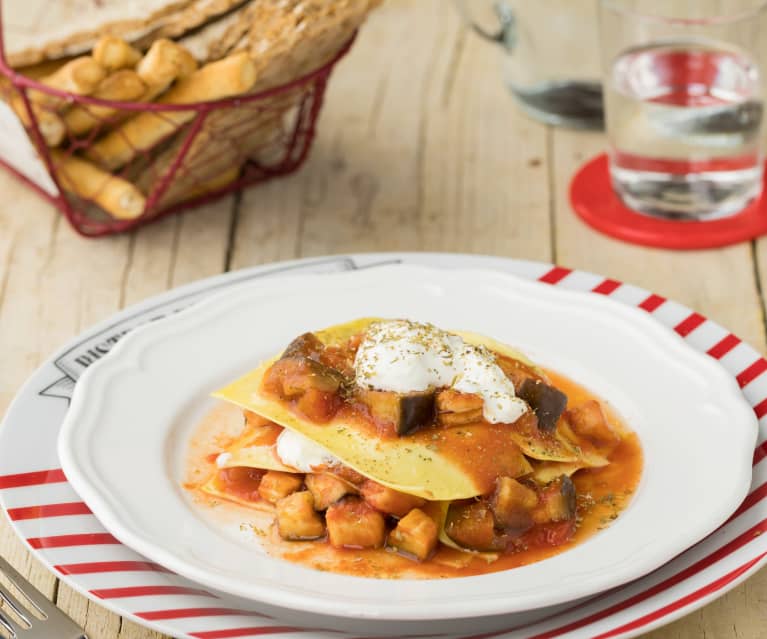 Lasagnetta fredda con melanzane e burrata