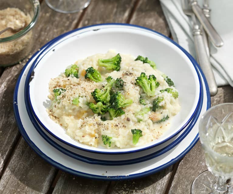 Risotto ai broccoli con parmigiano reggiano alle nocciole 