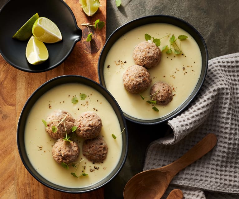 Schwarzwurzelsuppe mit Hackbällchen