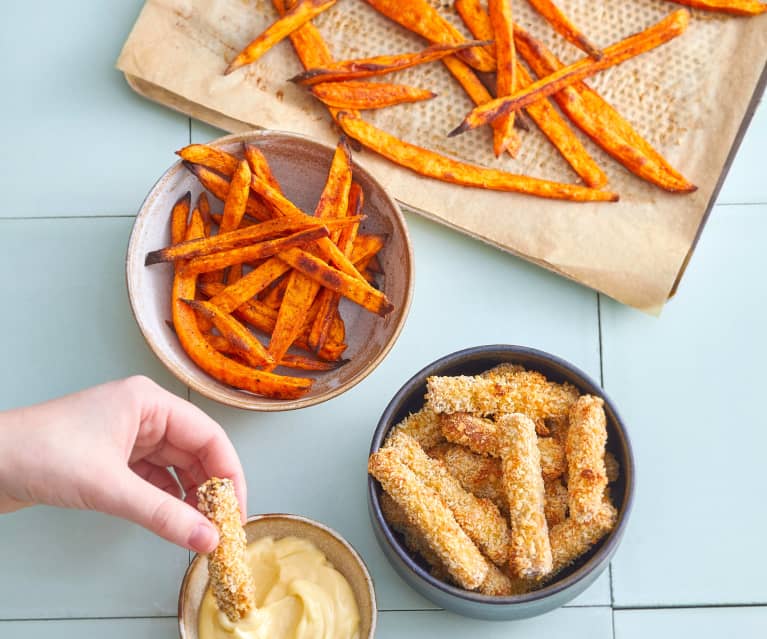 Bâtonnets de tofu panés et frites de patate douce