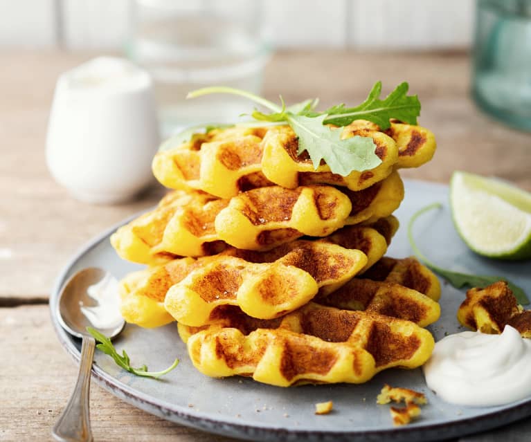 Gaufre au cabillaud et crème fouettée citron vert - sésame