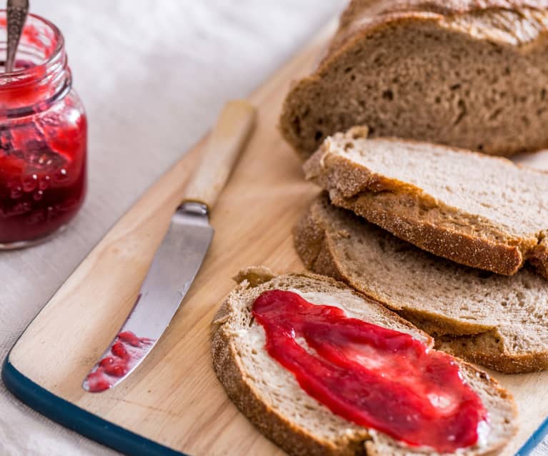 Dżem rabarbarowy z goździkami i imbirem