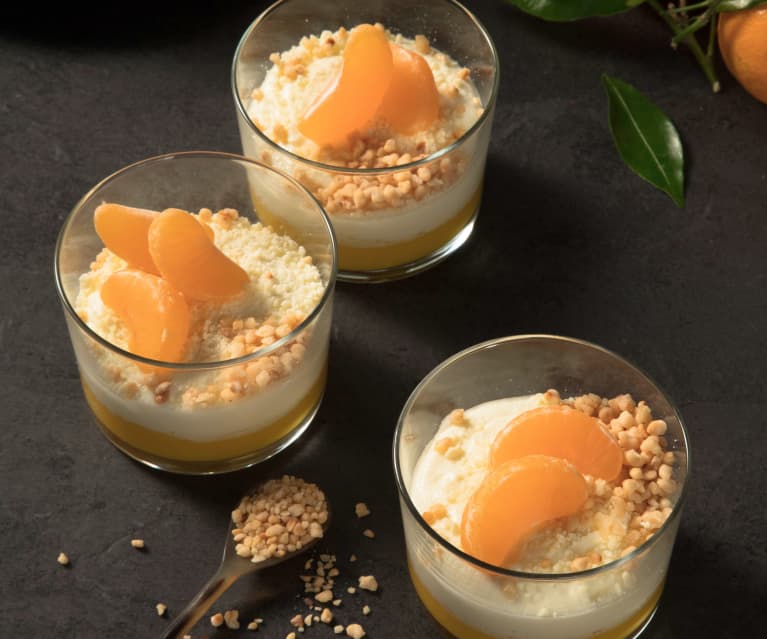 Mandarinenmousse mit weißer Schokolade