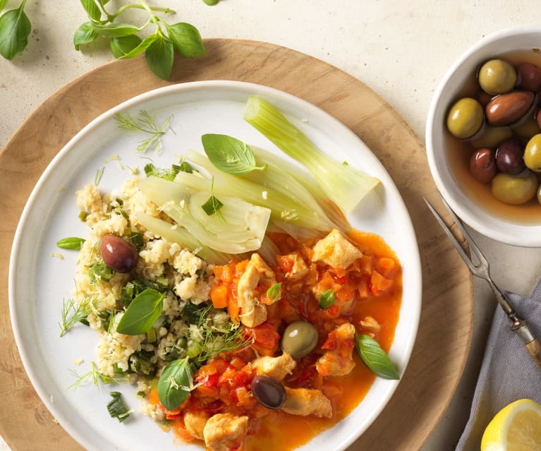 Mediterranes Hühnergeschnetzeltes mit Bulgur