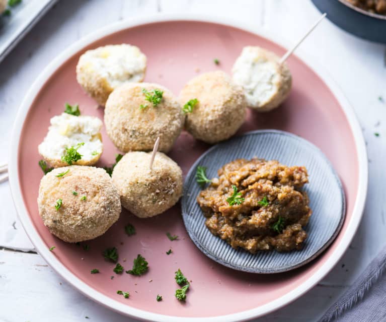 Polpette di pollo e riso con pesto rosso