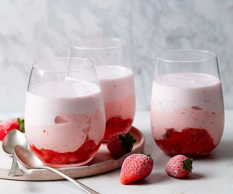 Express Strawberries Dessert