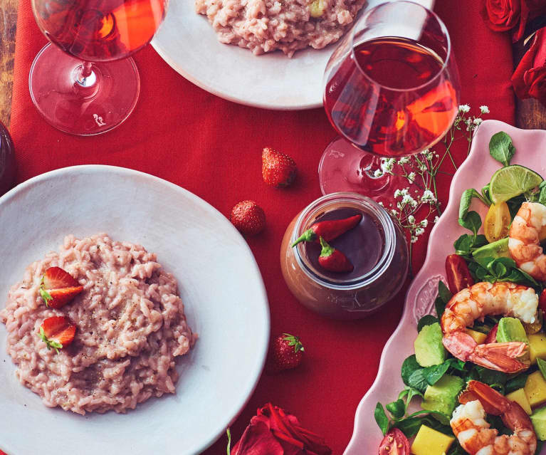 Menù: Risotto alle fragole, insalata di gamberi e crema al cioccolato piccante (2 persone) (Bimby Friend)