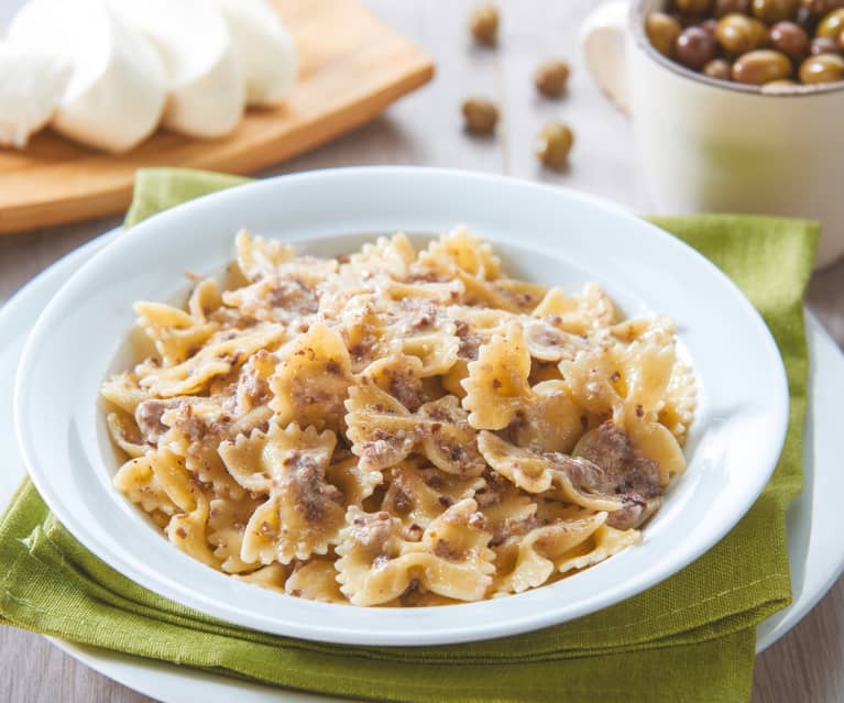 Olive and Mozzarella Farfalle