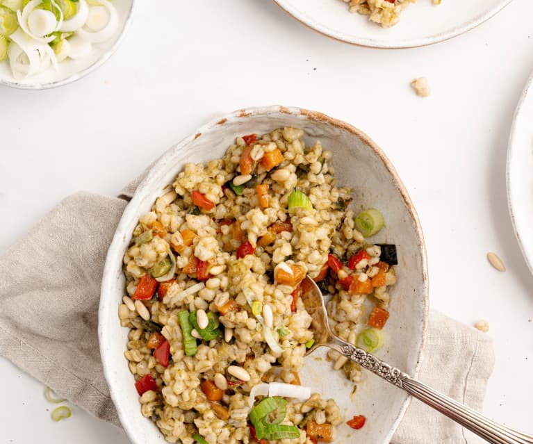 Gerstschotel met ratatouille van zomergroenten