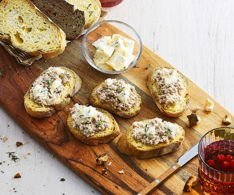 Bruschetta salsiccia e Gorgonzola