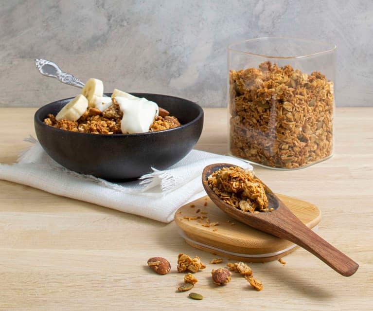 Banana oat clusters