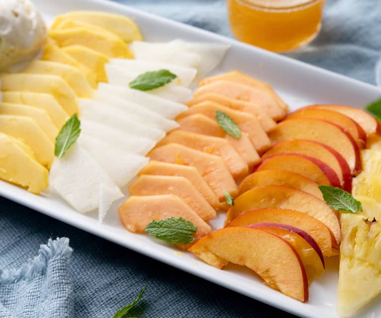 Sliced Fruit Salad with Citrus Dressing (TM5)