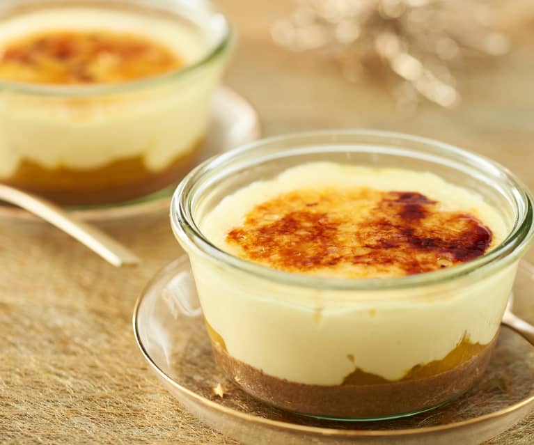 Crema de vainilla con pera al azafrán