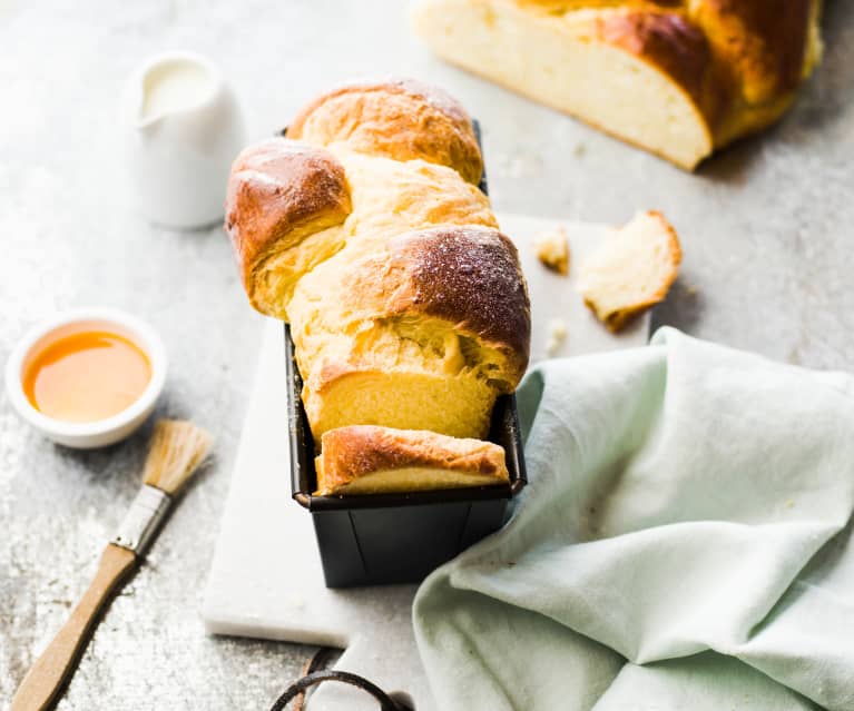 Moule à brioche tressée